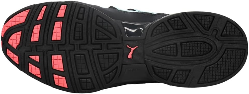 PUMA Women's Riaze Prowl Cross Trainer