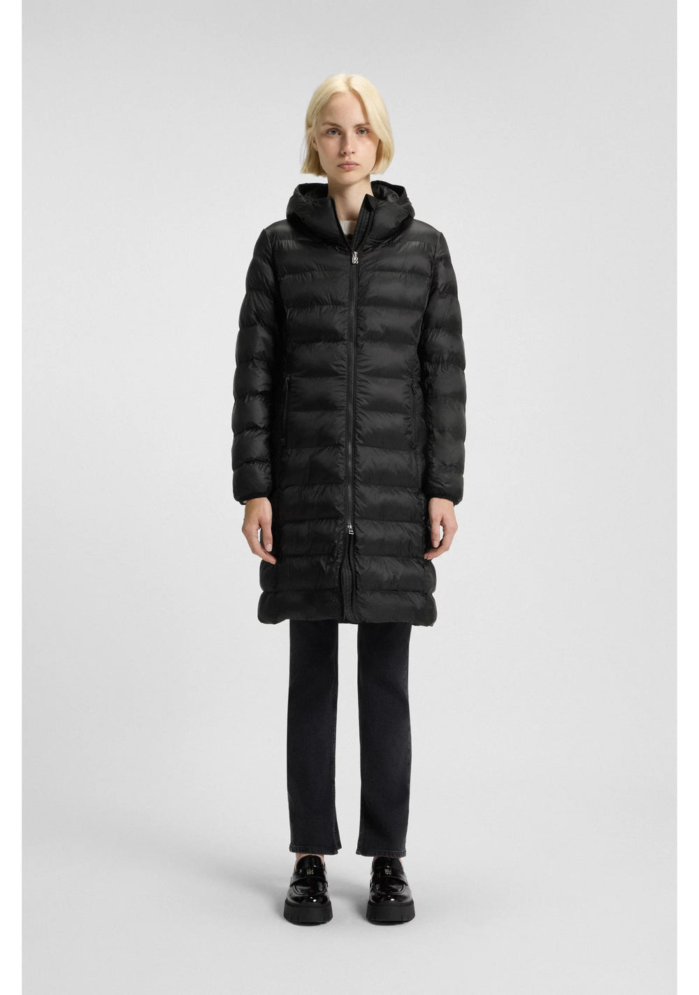 Water-repellent hooded coat with lightweight padding