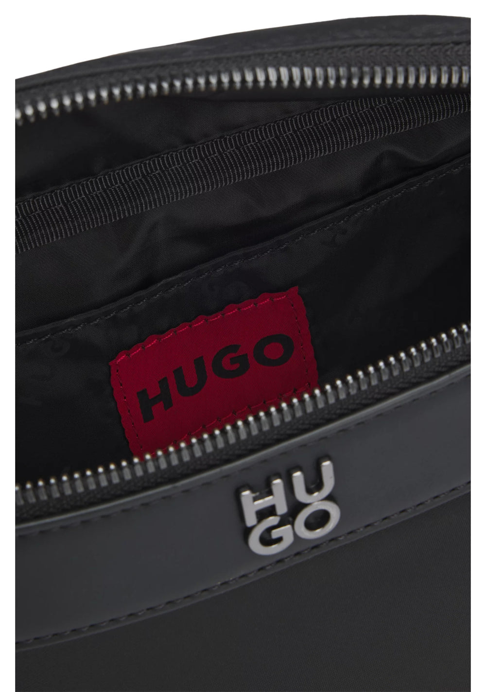 Twill belt bag with stacked-logo hardware