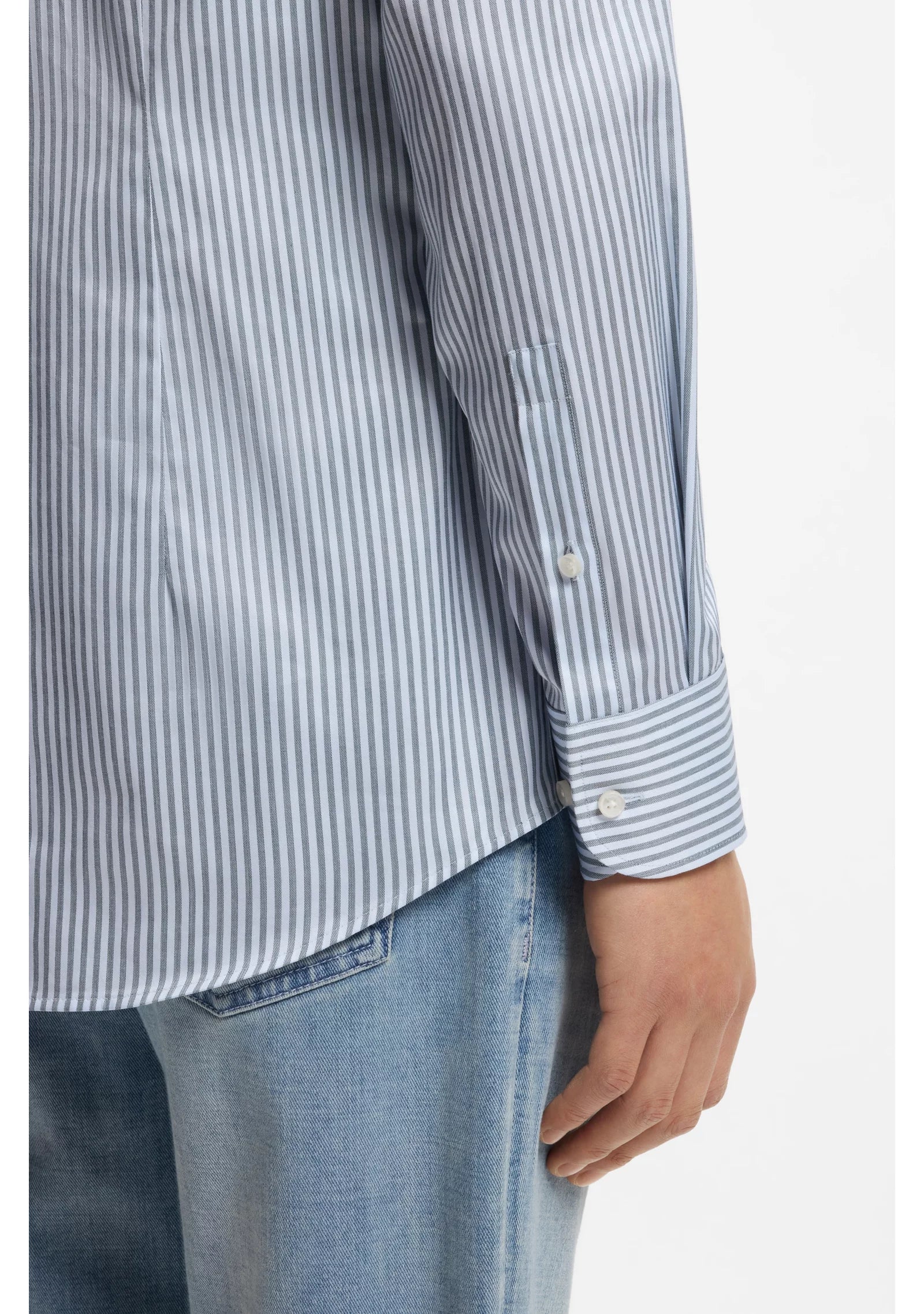 Slim-fit shirt in Italian-made striped cotton twill
