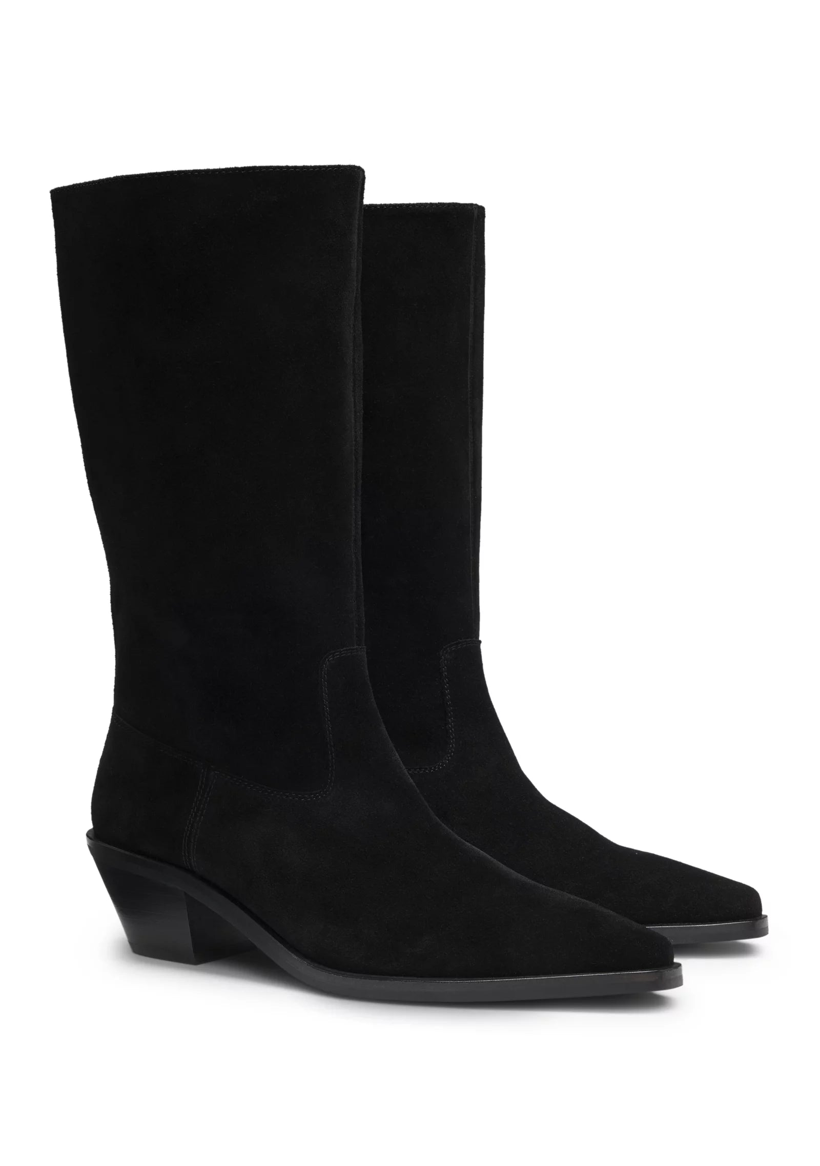 Suede boots with Cuban heel