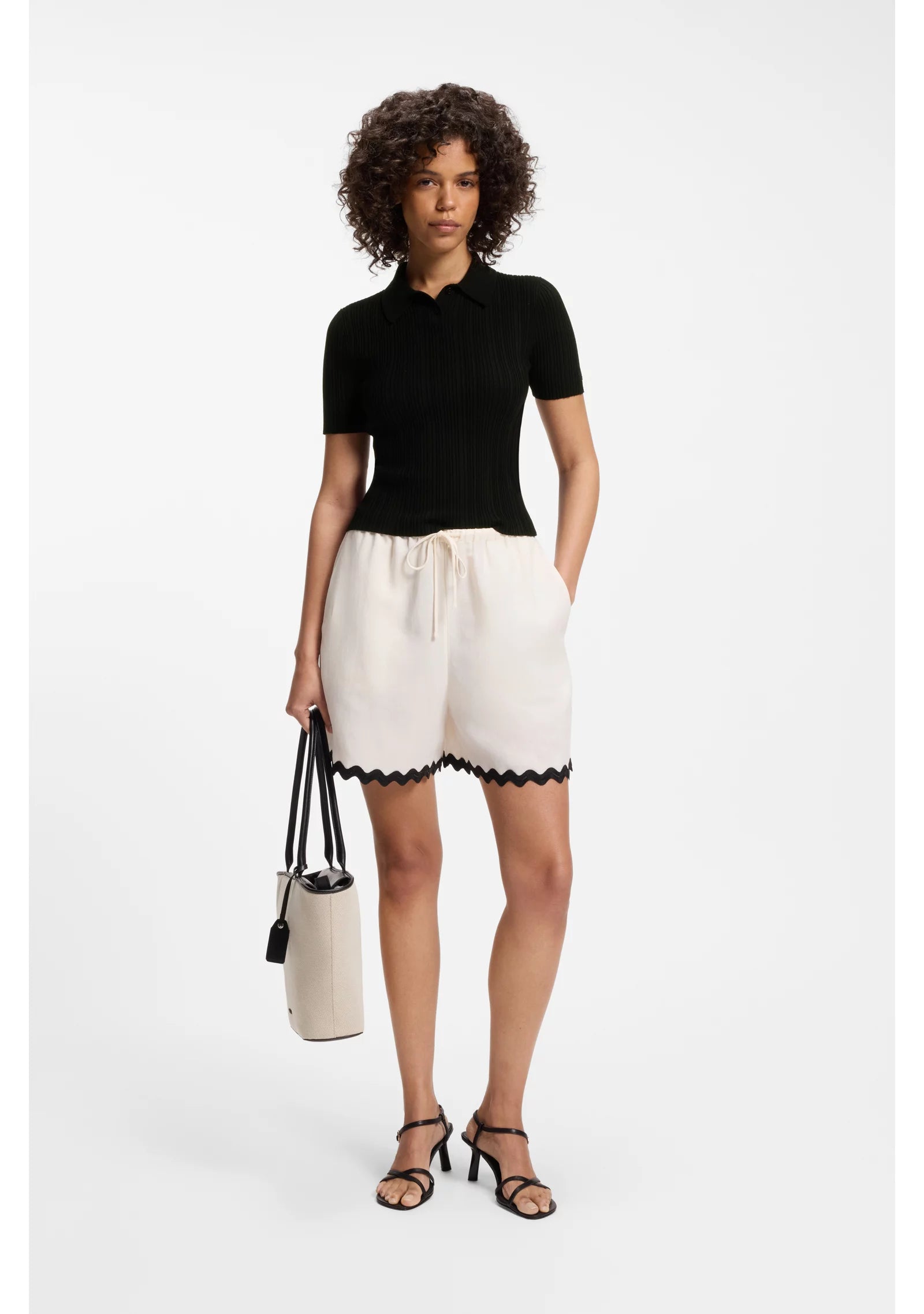 Slim-fit ribbed sweater with polo collar