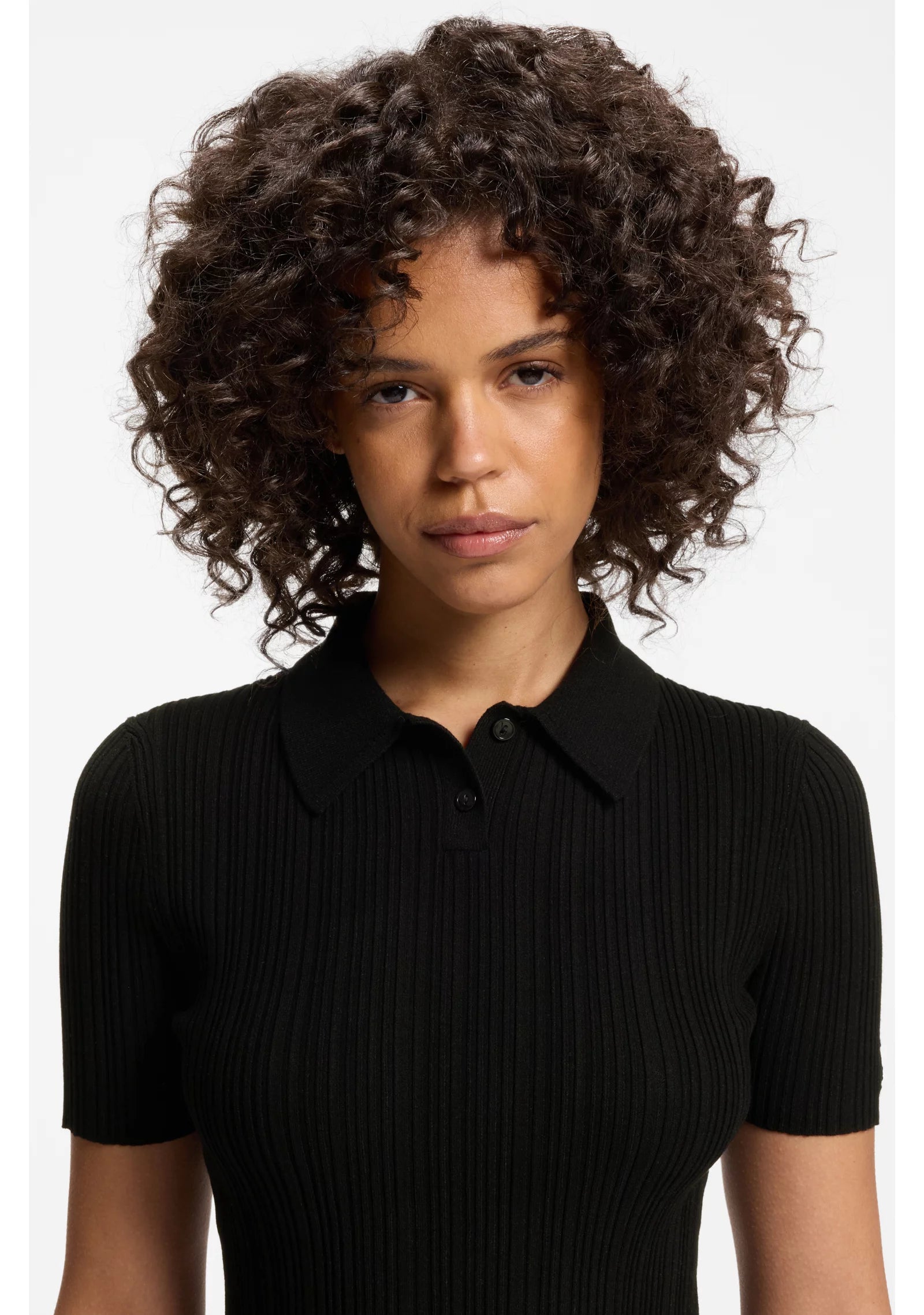 Slim-fit ribbed sweater with polo collar