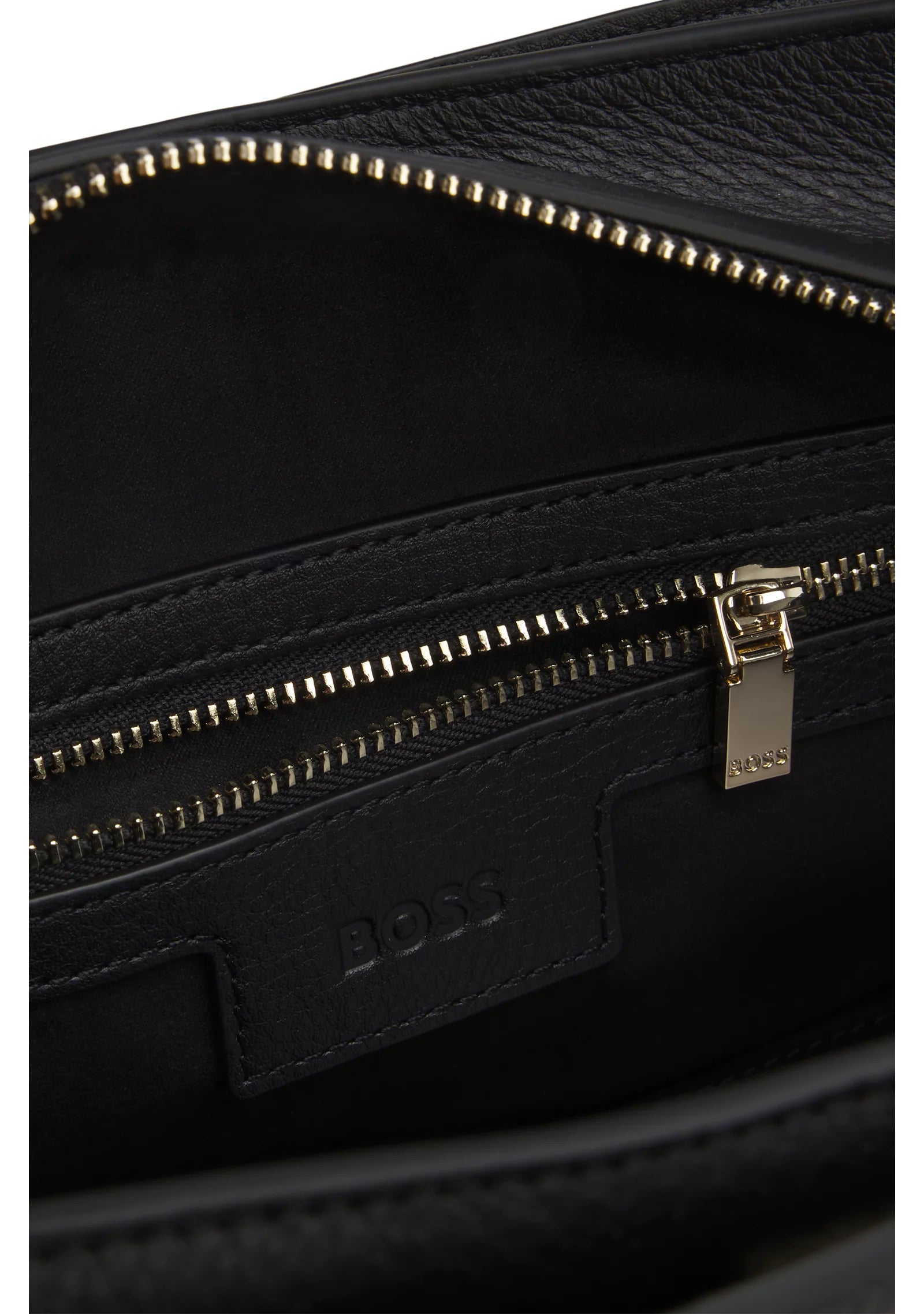 Ariell bowling bag in leather with Double B monogram