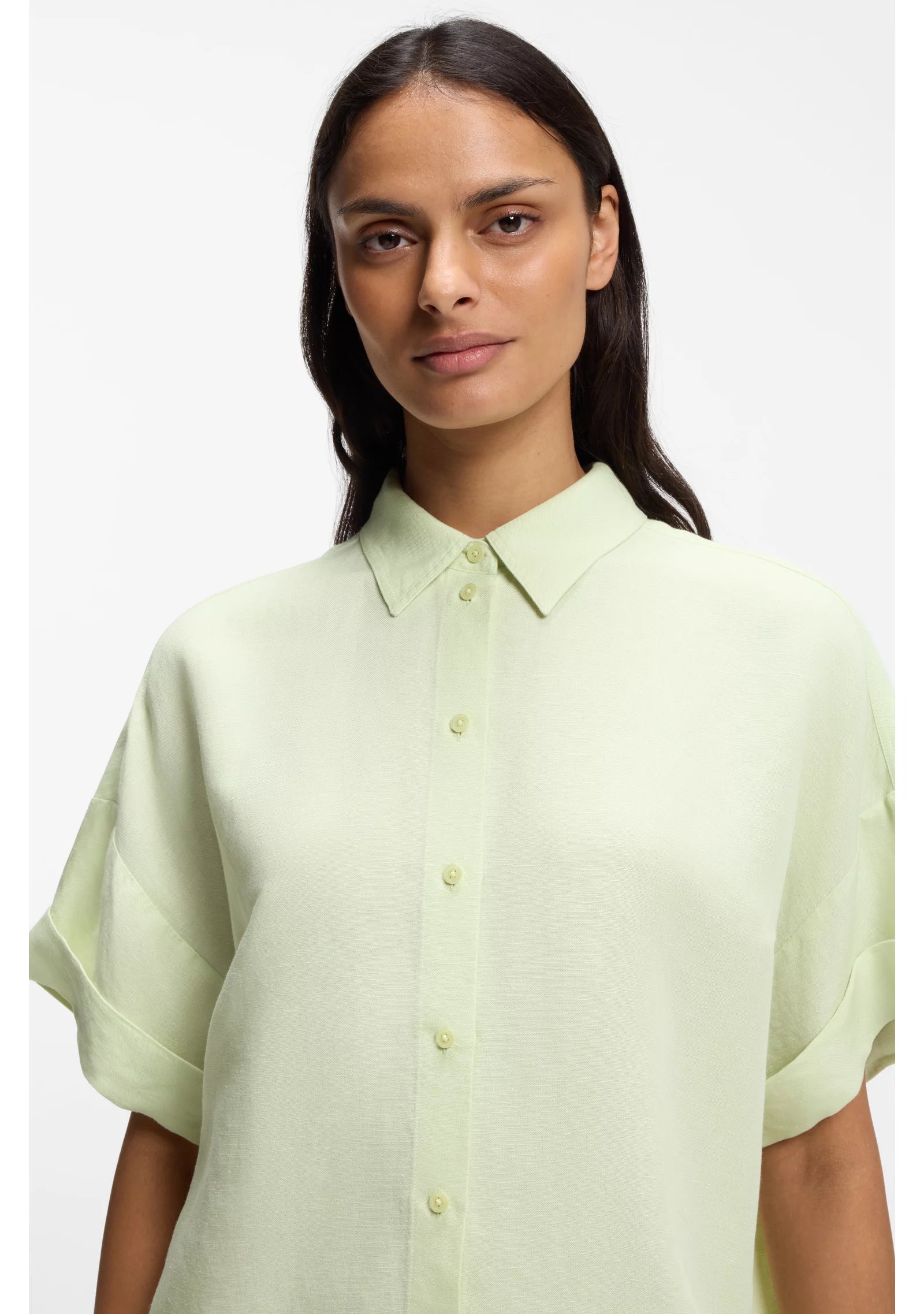 Regular-fit blouse with rolled cuffs