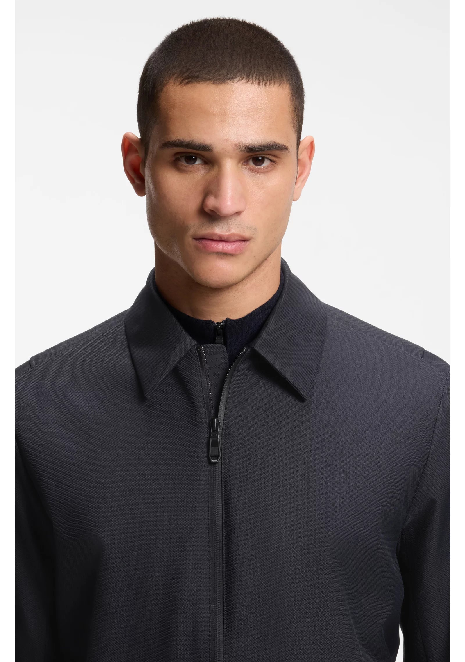 Water-repellent jacket in stretch material