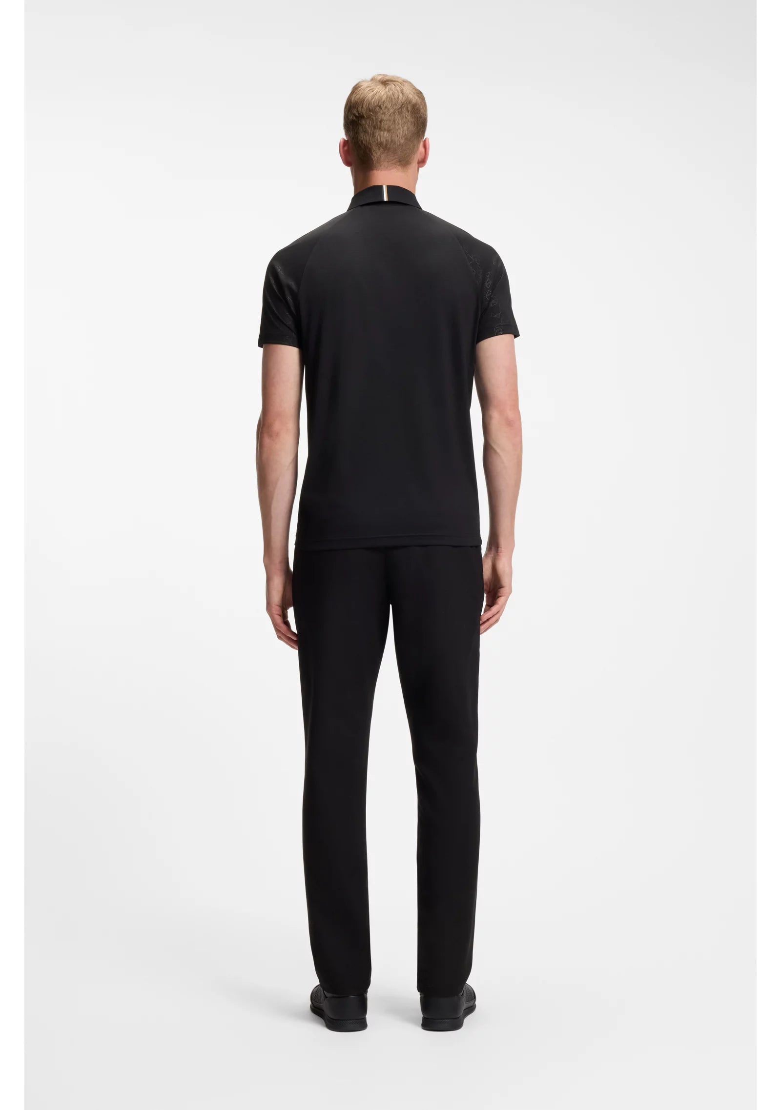 Active polo shirt with moisture management