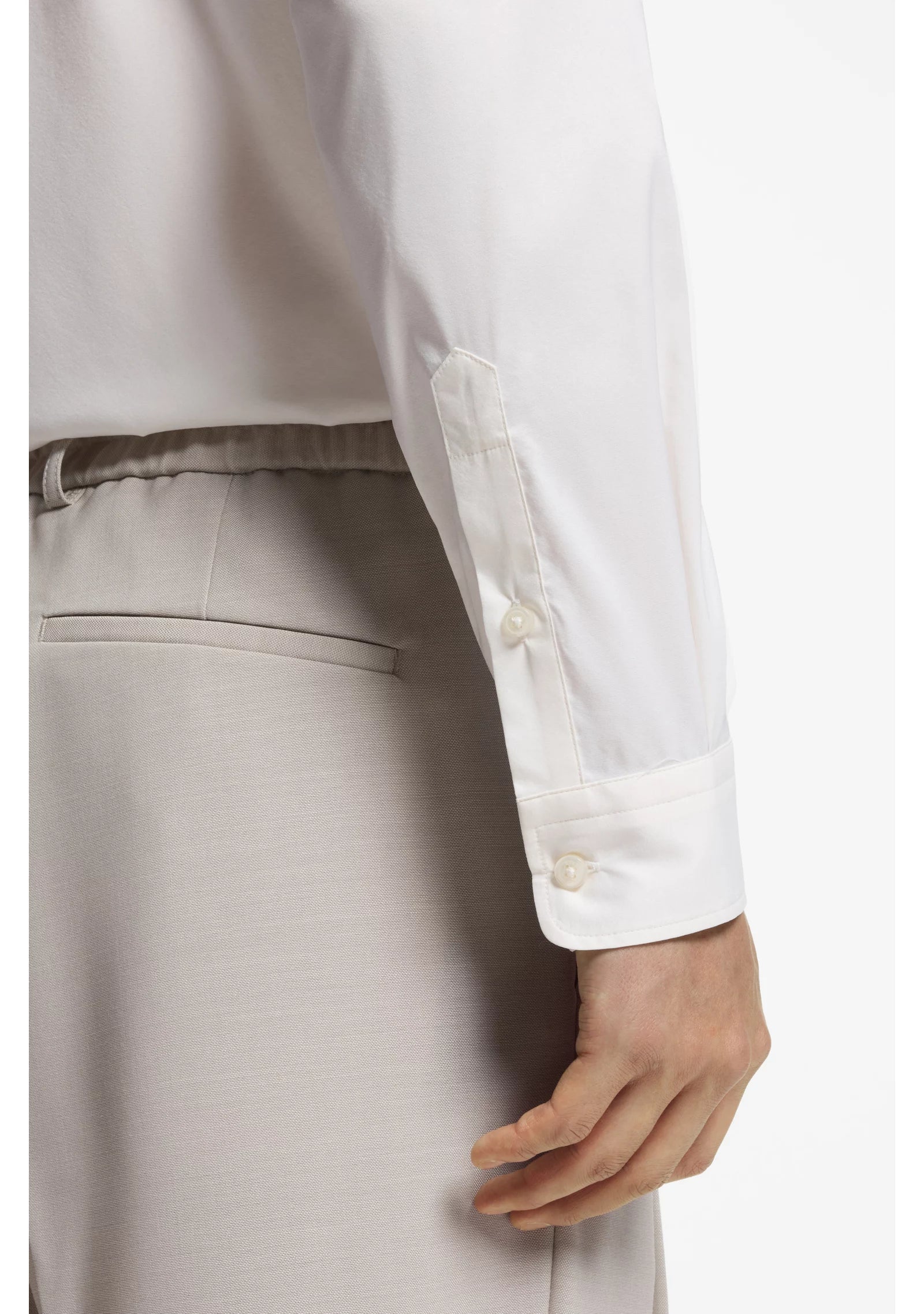 Performance regular-fit shirt with micro pattern