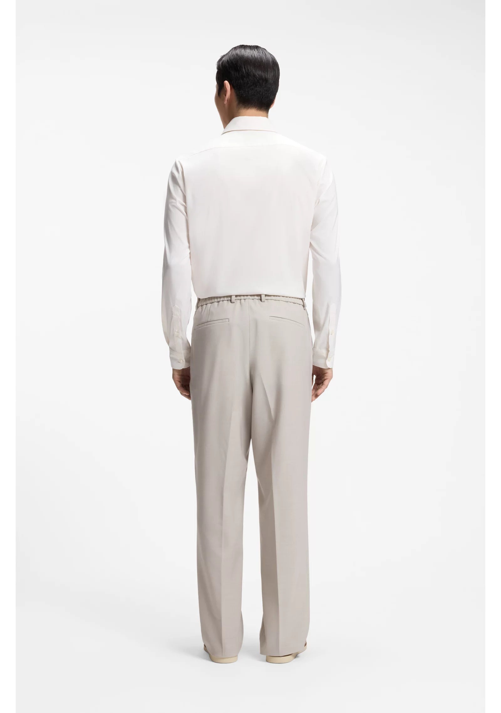 Performance regular-fit shirt with micro pattern